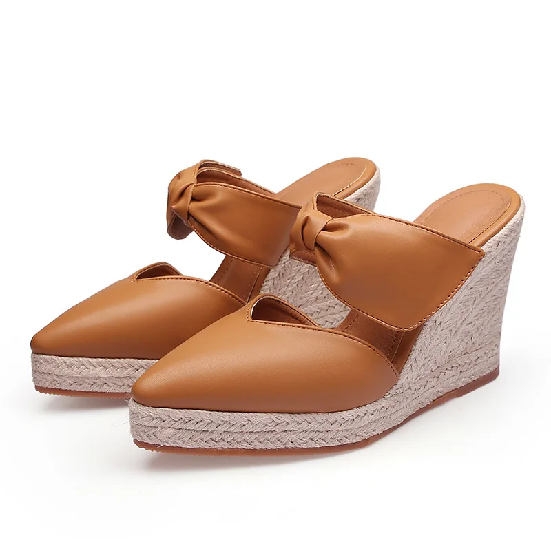 Wedge Espadrille Women - รองเท้าส้นสูงแบบสวมเปิดส้น ส้นเตารีด ปลายแหลม ส้นตึก สีดำ สีแดง