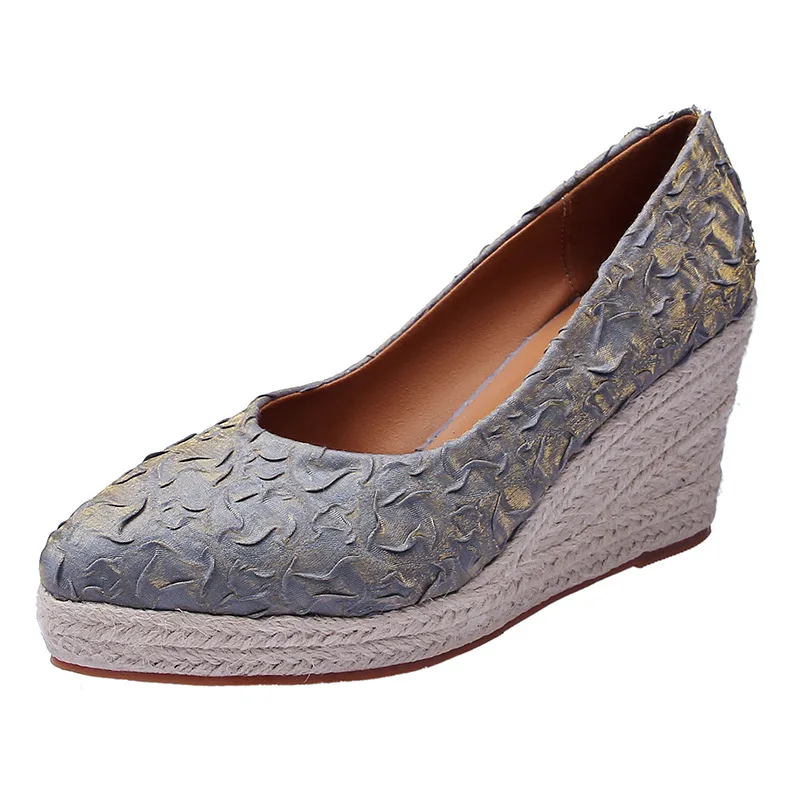 รองเท้าส้นสูงแบบแพลตฟอร์มลายดอ - Wedge Espadrille Women บทวิจารณ์และราคา