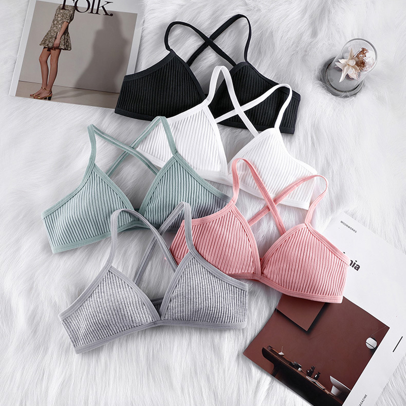 ชุดชั้นในสตรีแบบเว้าลึก 2/4 ชิ - Bralette Triangle Set บทวิจารณ์และราคา