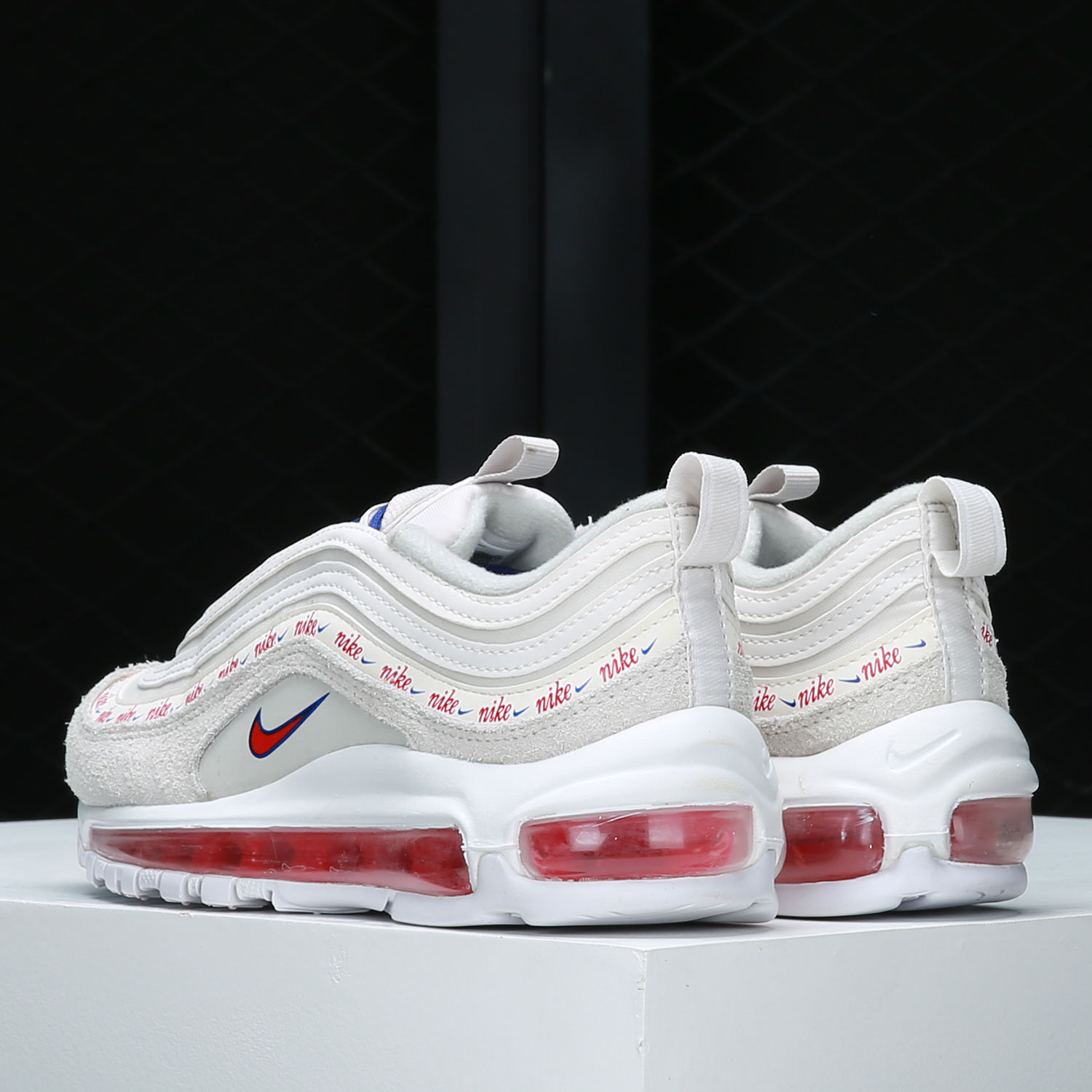 รองเท้ากีฬาแบบมีเบาะลมสำหรับผู - Nike Shoes Air Max 90 บทวิจารณ์และราคา